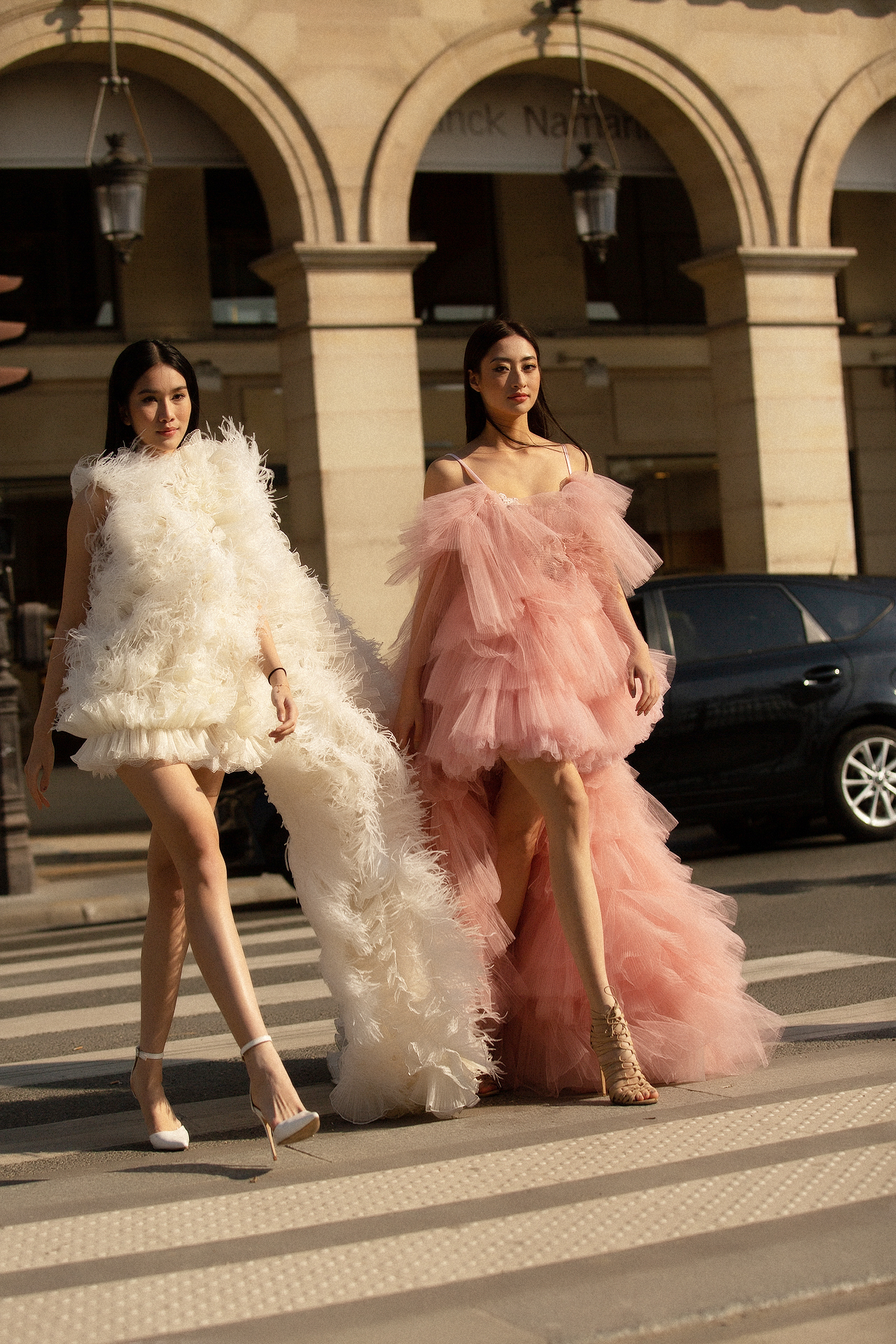 2 good post-school girls wear billions of dresses in Paris: Phuong Anh turns into a beautiful lady, Luong Thuy Linh causes a fever at an expensive point!  - Photo 9.