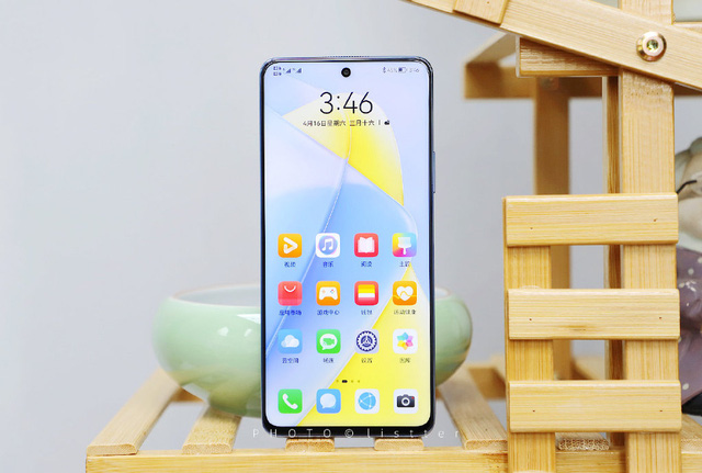Huawei lách luật, ra mắt smartphone 5G tại Trung Quốc - Ảnh 3.