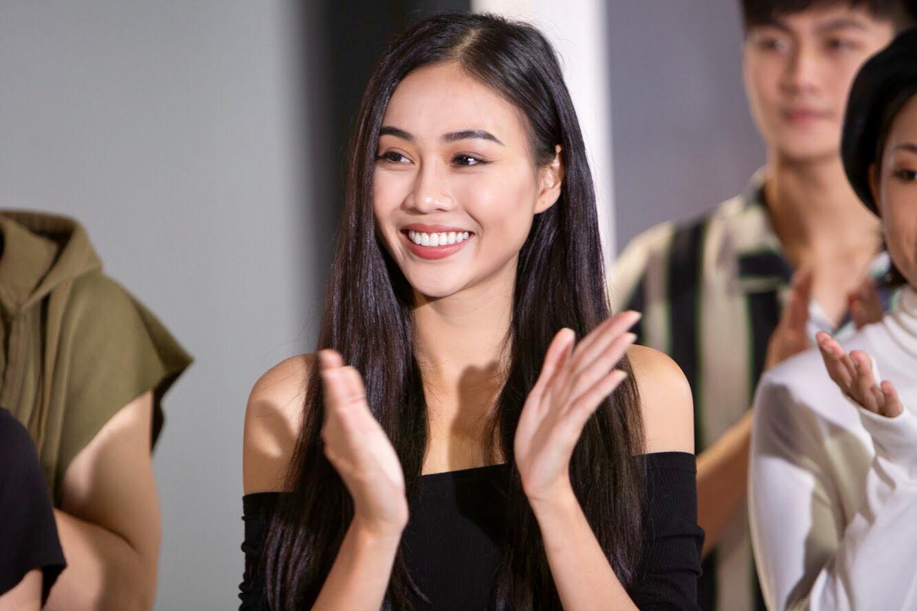 Vo Hoang Yen's student from The Face to Top 70 Miss Universe Vietnam: Body is infamous, opened a model training school at the age of 26 - Photo 2.