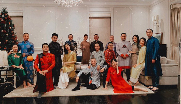 Hội bạn thân đình đám Vbiz: Gia đình Hoa Dâm Bụt coi nhau như ruột thịt, Hà Tăng có tình bạn triệu đô hơn một thập kỷ - Ảnh 30. Hội bạn thân đình đám Vbiz: Gia đình Hoa Dâm Bụt coi nhau như ruột thịt, Hà Tăng có tình bạn triệu đô hơn một thập kỷ - Ảnh 30.