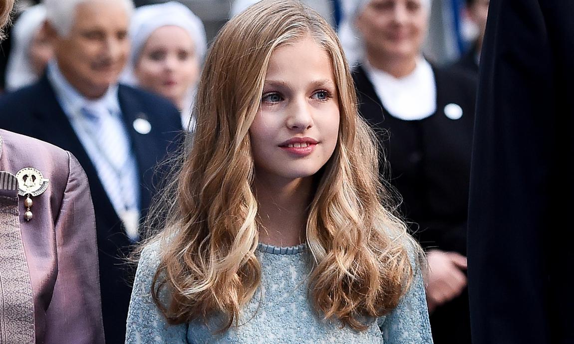 Những n&agrave;ng c&ocirc;ng ch&uacute;a Gen Z đẹp nhất thế giới: Người lộng lẫy như bước ra từ cổ t&iacute;ch, người phong th&aacute;i quyền lực chuẩn Nữ ho&agrave;ng tương lai - Ảnh 2.