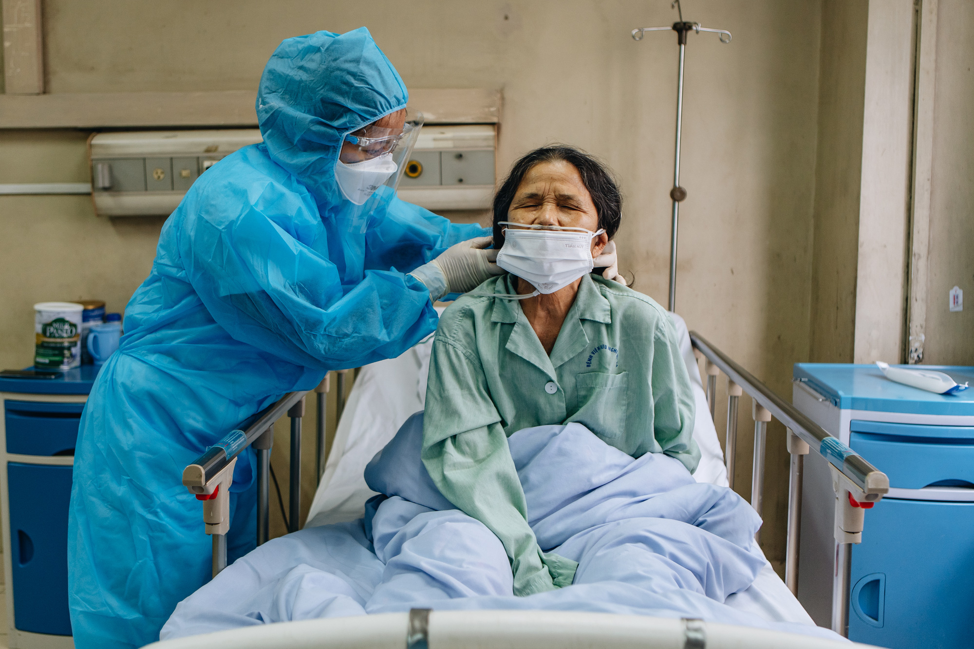 Ministry of Health: There are 203 post-Covid-19 symptoms, recommending not to use drugs of unknown origin - Photo 1. Ministry of Health: There are 203 post-Covid-19 symptoms, recommending not to use drugs of unknown origin - Photo 1.