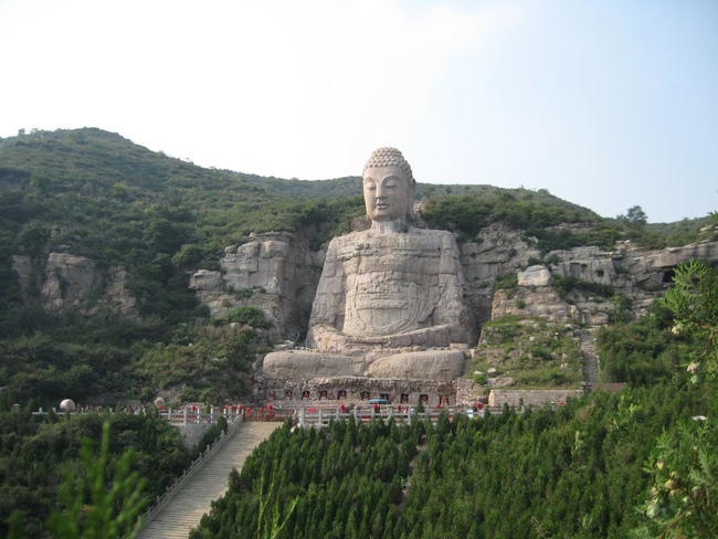 Tượng Phật dựa núi khổng lồ biến mất thần bí, 700 năm sau hồi sinh để lại nhiều nghi vấn chưa có lời giải đáp - Ảnh 4.