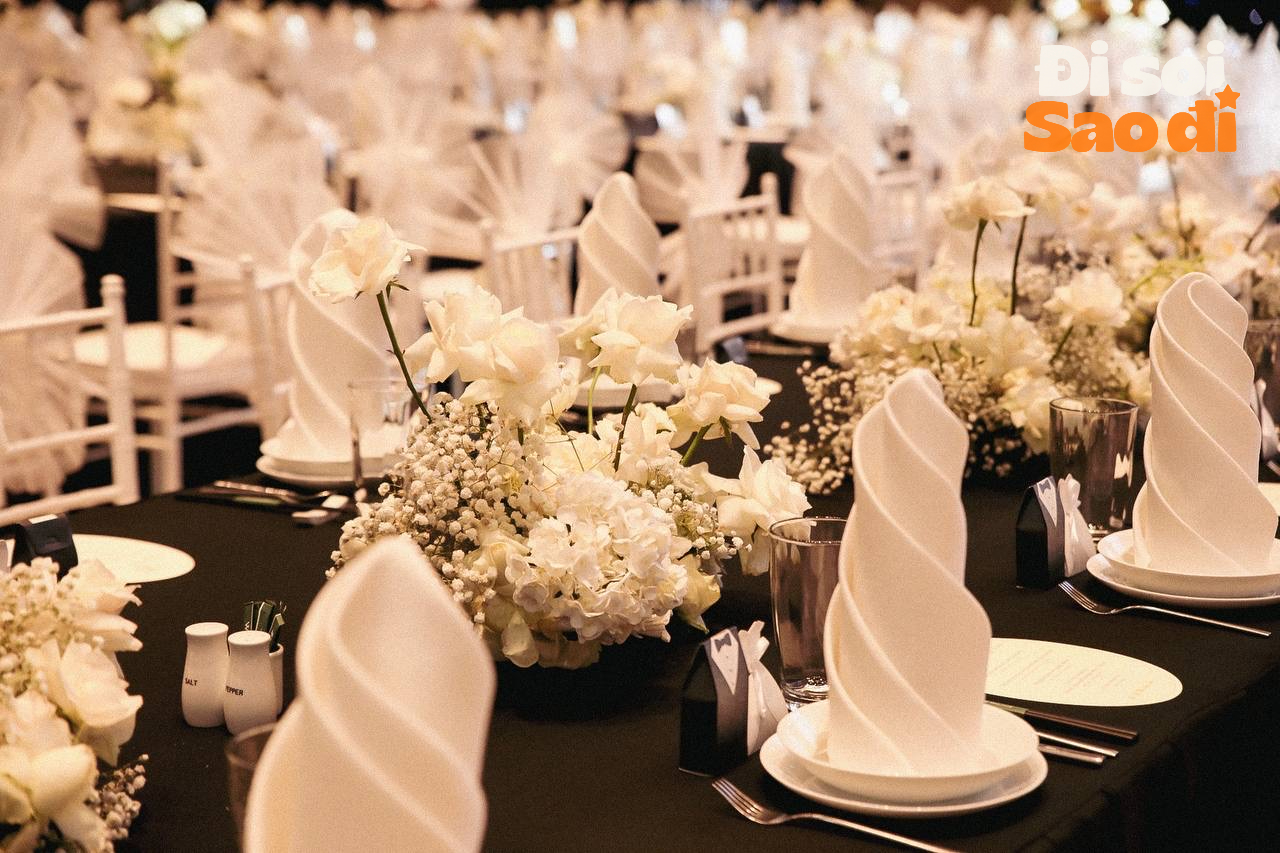 Zooming in on the wedding party space costs Phuong Trinh Jolie's mother: Super monumental, a particularly noticeable detail - Photo 7. Zooming in on the wedding party space costs Phuong Trinh Jolie's mother: Super monumental, a particularly noticeable detail - Photo 7.