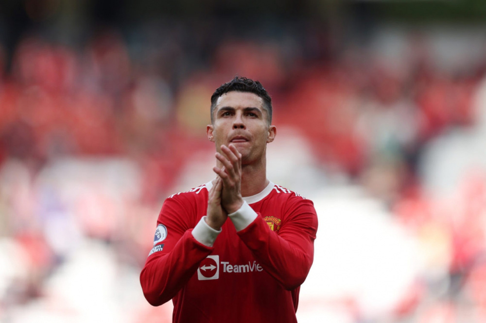 Chấp nhận hy sinh, MU sẵn sàng giải cứu sự nghiệp cho Ronaldo - Ảnh 1. Chấp nhận hy sinh, MU sẵn sàng <a href='https://www.giaicuu.com' target='_blank'>giải cứu</a> sự nghiệp cho Ronaldo - Ảnh 1.