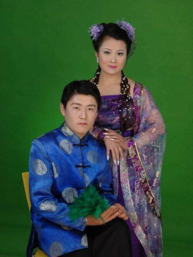 The president pretends to be a civilian in real life: Falling in love online, the soon-to-be married woman knows that her husband is the second richest billionaire in China - Photo 5.