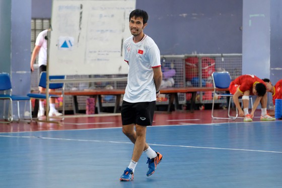 Vietnamese men's futsal is determined to win gold at SEA Games 31 - Photo 2.