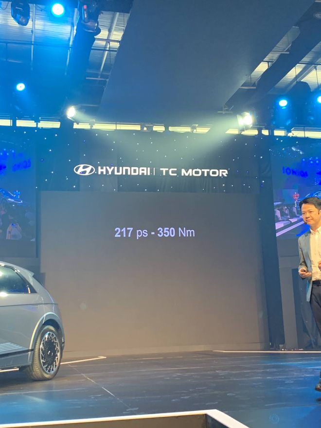 Hyundai Ioniq 5 ra mắt Việt Nam, th&aacute;ch thức Kia EV6 v&agrave; loạt xe VinFast - Ảnh 12.