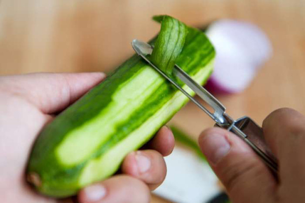 Cucumber is full of essences beneficial to the skin, but it is important to remember 3 taboos when eating this fruit - Photo 1.