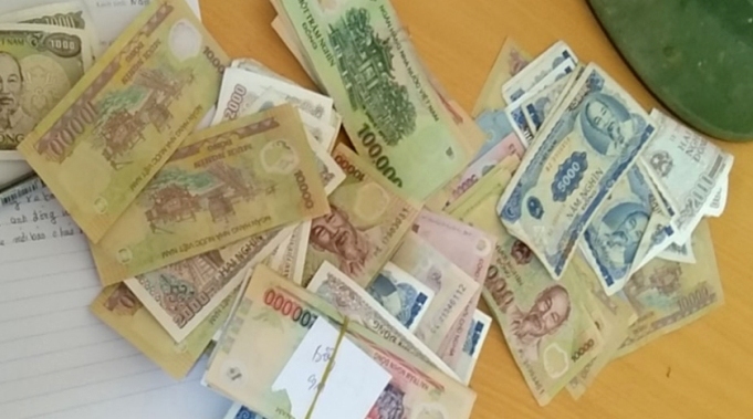 Addicted to the game, 3 teenagers broke into the communal post office to steal money - Photo 1. Addicted to the game, 3 teenagers broke into the communal post office to steal money - Photo 1.