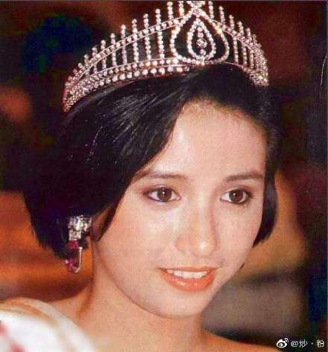 香港著名美女前吳淵芳的U60歲美女-圖4。