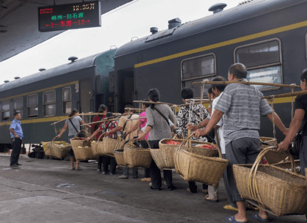 China's unique zero-dong train: There are only 3 cars, but the dedicated compartment is extremely special, attracting many people - Photo 4.