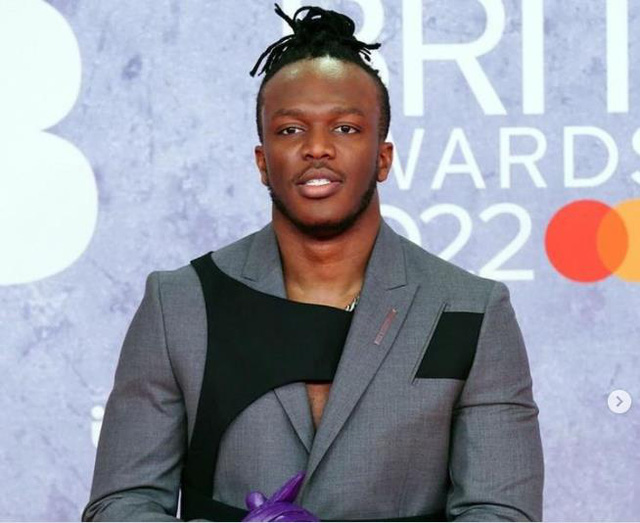 Từ cậu b&eacute; bỏ học theo đuổi đam m&ecirc; đến một trong những YouTuber c&oacute; ảnh hưởng nhất tr&ecirc;n thế giới - Ảnh 1.