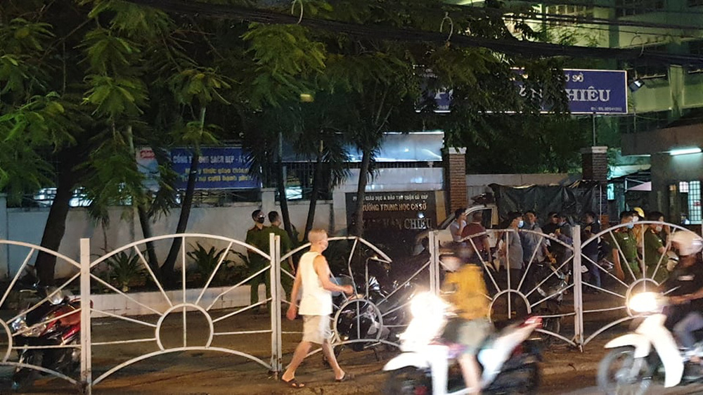 Hunting down the man who stabbed the militiamen to death when dividing traffic in Ho Chi Minh City - Photo 1.