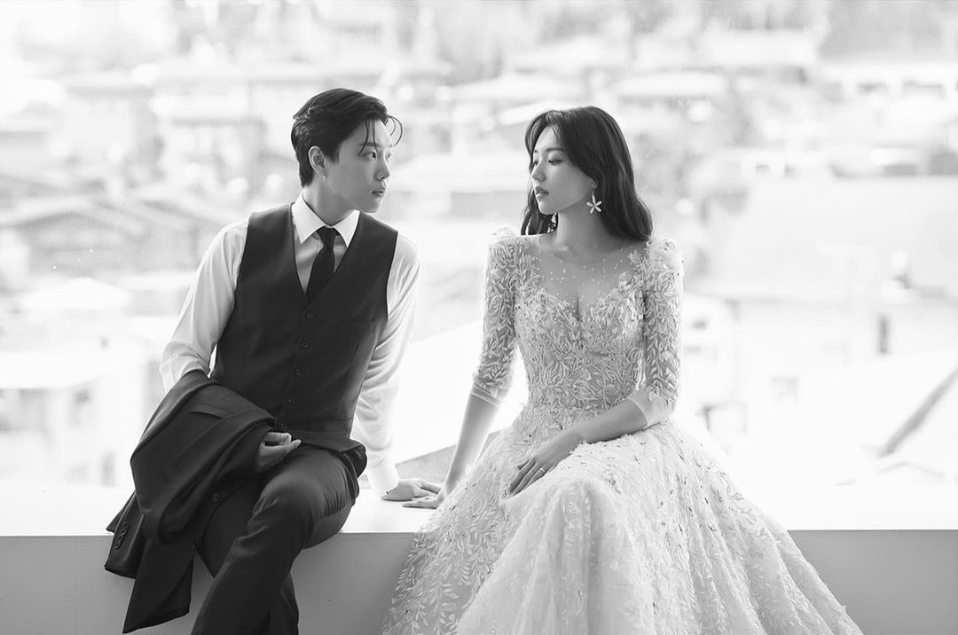 Showbiz H&agrave;n được m&ugrave;a cưới: Sau Hyun Bin v&agrave; Son Ye Jin, 2 idol đ&igrave;nh đ&aacute;m chốt đơn về chung nh&agrave; chỉ sau 1 năm hẹn h&ograve; - Ảnh 4.