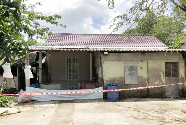 Nghi can sát hại 3 người trong gia đình ở Cà Mau có dấu hiệu tự sát - Ảnh 1.