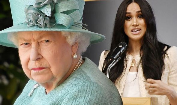 Chuyên gia phân tích nước cờ khôn ngoan của Meghan với mục đích thâm sâu khi đối đầu Nữ hoàng Anh sắp tới - Ảnh 2.