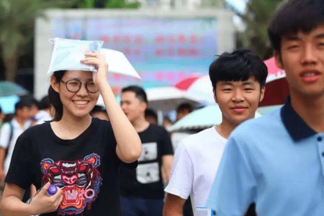 Giáo sư Đại học Bắc Kinh dự đoán nghề nghiệp bị xoá sổ trong 10 năm tới, sinh viên thận trọng - Ảnh 5.