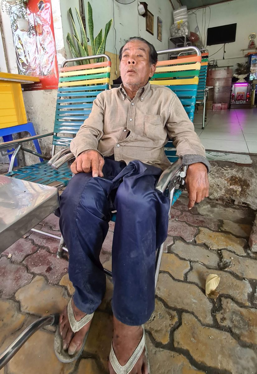 Martial arts superstar Vbiz in old age sleeps in the sewers: All his life he makes a living by shedding blood, his life is dark because he's been scammed - Photo 4.