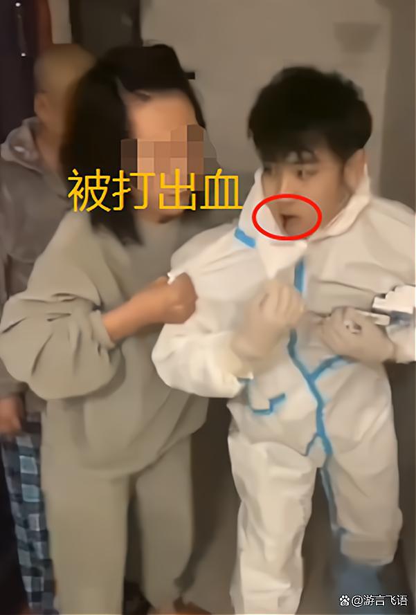 T&igrave;nh nguyện vi&ecirc;n đi ph&aacute;t thuốc bị người đ&agrave;n &ocirc;ng đ&aacute;nh hộc m&aacute;u miệng chỉ v&igrave;... g&otilde; cửa qu&aacute; mạnh, c&acirc;u n&oacute;i của nữ chủ nh&agrave; c&agrave;ng đ&aacute;ng sợ hơn - Ảnh 4.