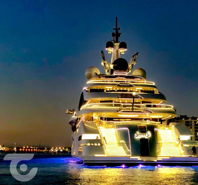 Siêu du thuyền được mệnh danh dinh thự nổi xa hoa của Quốc vương Qatar  - Ảnh 8.