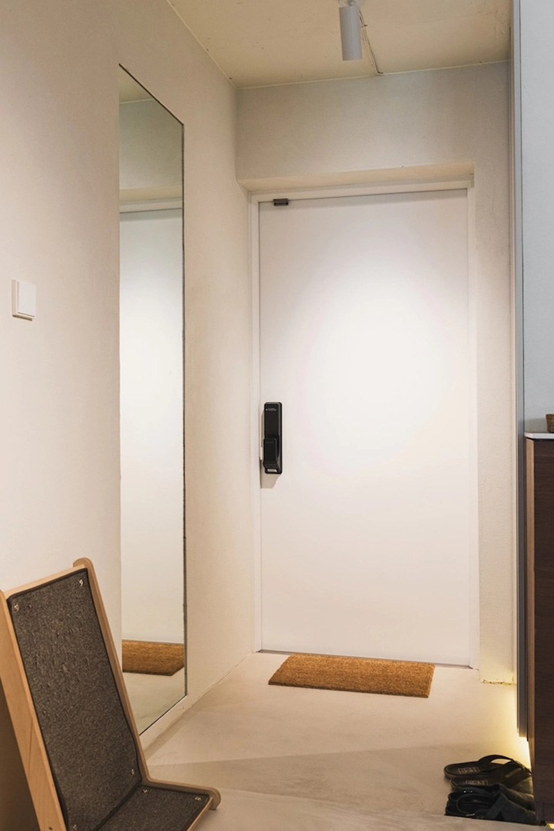 Căn hộ cũ 89m² được cải tạo nhìn đâu cũng thấy dễ chịu, lại còn có không gian vui chơi riêng cho 7 chú mèo - Ảnh 2. Căn hộ cũ 89m² được cải tạo nhìn đâu cũng thấy dễ chịu, lại còn có không gian vui chơi riêng cho 7 chú mèo - Ảnh 2.