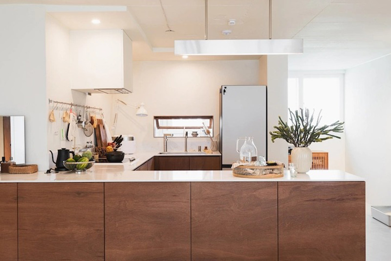 Căn hộ cũ 89m² được cải tạo nhìn đâu cũng thấy dễ chịu, lại còn có không gian vui chơi riêng cho 7 chú mèo - Ảnh 13. Căn hộ cũ 89m² được cải tạo nhìn đâu cũng thấy dễ chịu, lại còn có không gian vui chơi riêng cho 7 chú mèo - Ảnh 13.