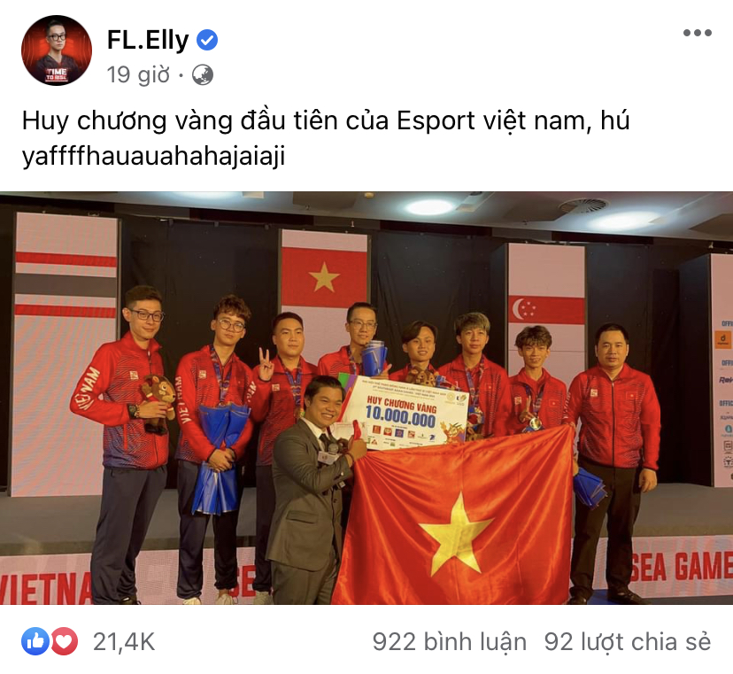 Elly showed off the SEA Games gold medal, the streamer girlfriend immediately made a move to affirm her emotional copyright - Photo 1.