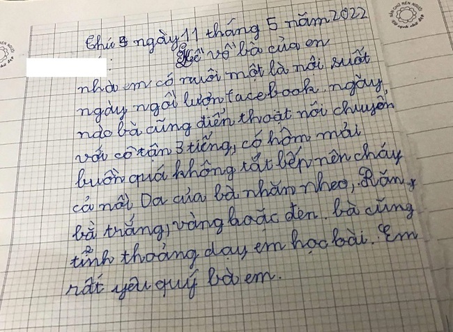 Xuất hiện bài văn tả BÀ NỘI của học sinh tiểu học nhưng sao bà này... lạ lắm: Răng có những 3 màu, câu đầu đọc xong mới choáng - Ảnh 1.