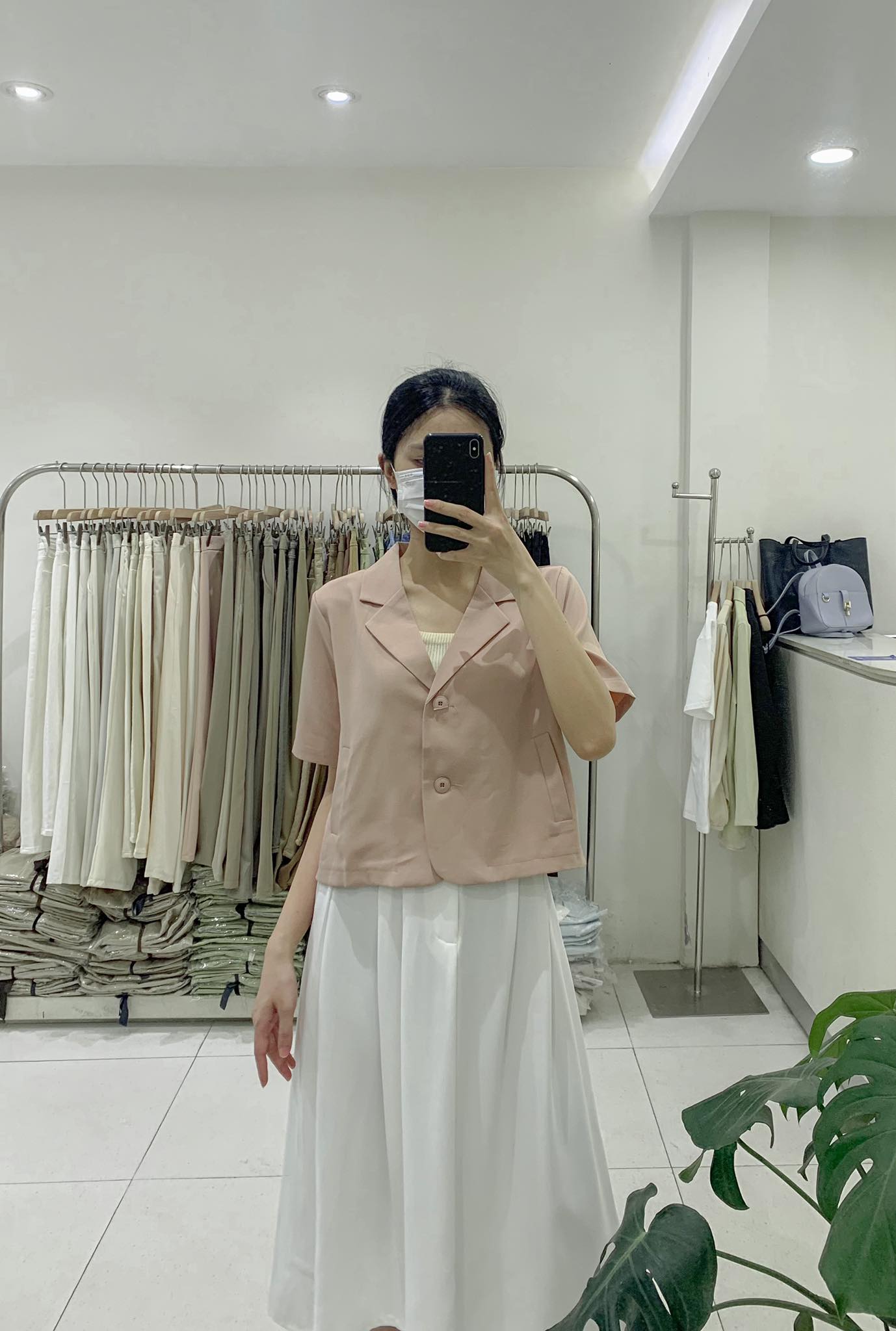With a purse of less than 500,000 VND, I can afford to buy a series of lovely pastel-tone office dresses in Korean style - Photo 7.