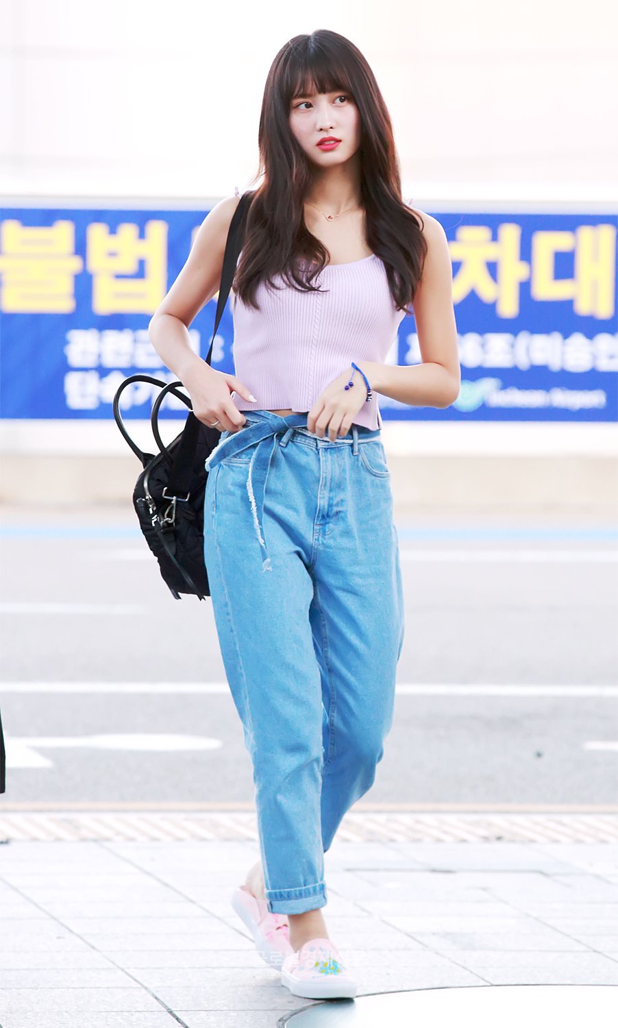 Want to wear youthful summer clothes like Korean stars, you only need to invest in 5 fashion items - Photo 10.