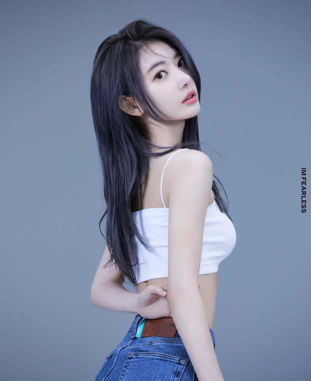 LE SSERAFIM trước khi debut: Kim Garam và Kim Chaewon dù thị phi nhưng nhan sắc thăng hạng là không thể phủ nhận! - Ảnh 16.