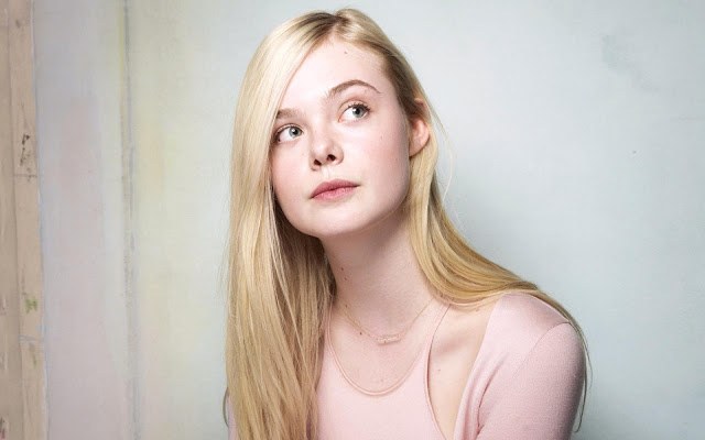 Loạt tạo hình xinh đẹp nhất của công chúa màn ảnh Elle Fanning: Sự xuất hiện tại Cannes 2022 quá xuất sắc! - Ảnh 1.