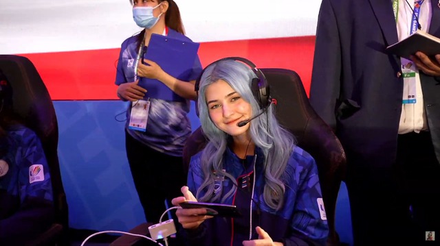 The shimmering beauty of female Esports players at this SEA Games, the 