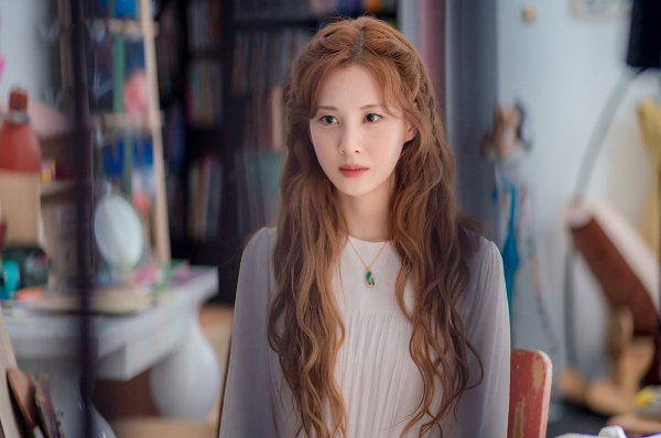 Lộ tạo hình đầu tiên của Seohyun (SNSD) ở phim mới: Visual bùng nổ, kiểu tóc sang xỉu nhưng chị đẹp hơi gầy không? - Ảnh 2.