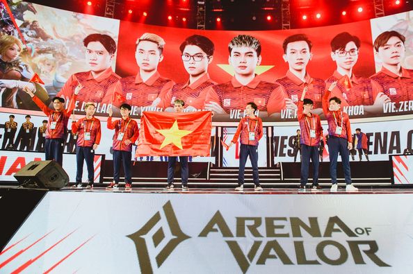 Tổng kết ngày thi đấu thứ 7 của Esports tại SEA Games 31: Liên Minh Huyền Thoại Việt Nam “out trình”, PUBG Mobile trở lại mạnh mẽ! - Ảnh 2. Tổng kết ngày thi đấu thứ 7 của Esports tại SEA Games 31: Liên Minh Huyền Thoại Việt Nam “out trình”, PUBG Mobile trở lại mạnh mẽ! - Ảnh 2.