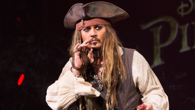 Johnny Depp almost lost the role of Jack Sparrow to this actor: Holds the world record and is also the captain's original!  - Photo 7.