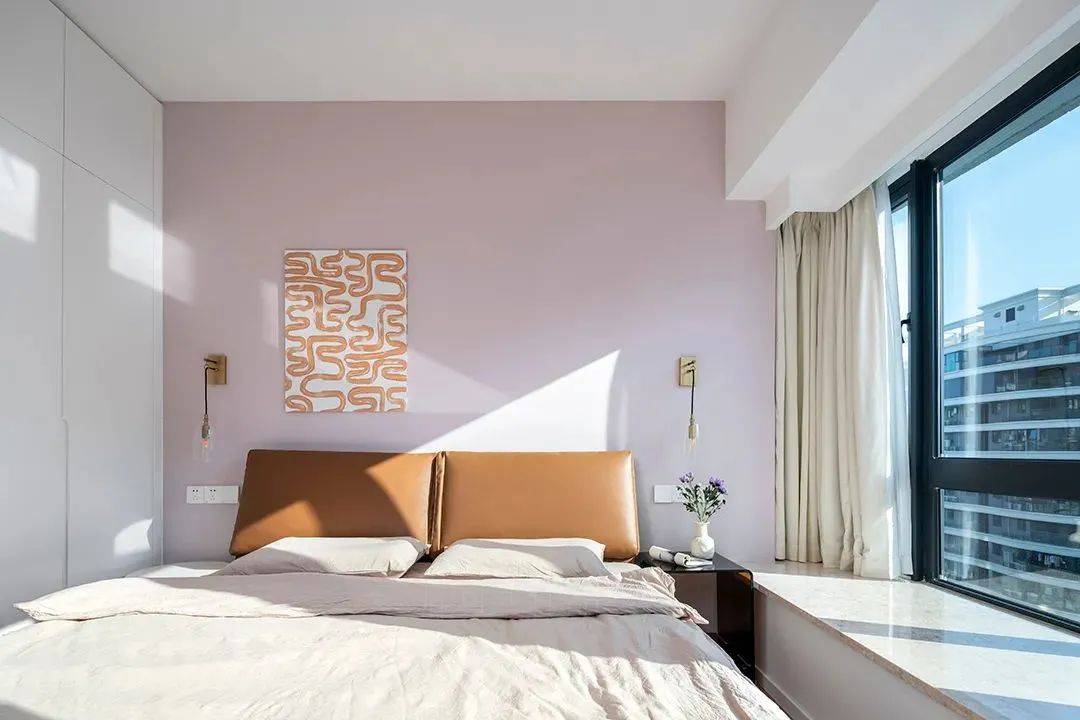 Delighted with the design of each space with 1 main color color inside the young couple's 100m² apartment - Photo 9.