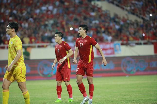NSND Trung Anh: Bàn thắng quá đẹp, nể phục đấu pháp của HLV Park Hang-seo - Ảnh 1.