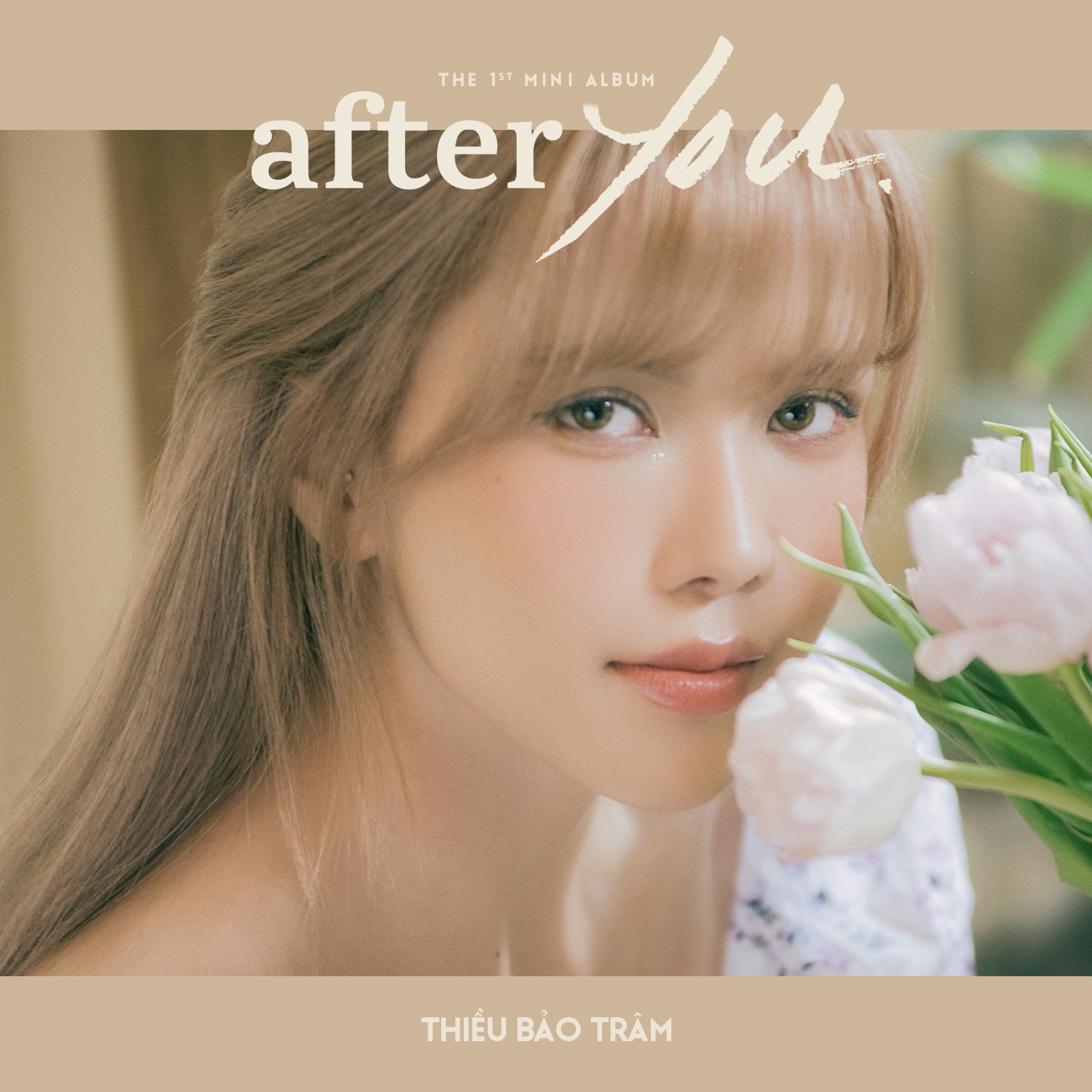 Thiều Bảo Tr&acirc;m comeback với album vật l&yacute; đầu tay, cộng đồng mạng khen xinh nhưng ch&ecirc;... một m&agrave;u - Ảnh 2.