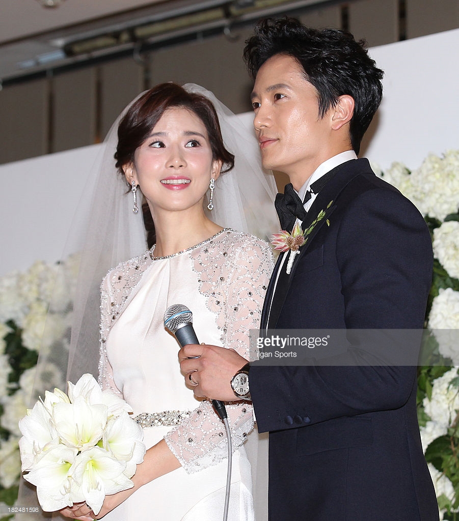 Hoa hậu bại trận đổi đời th&agrave;nh minh tinh, quyết kh&ocirc;ng hẹn h&ograve; trong showbiz nhưng c&oacute; c&aacute;i kết cổ t&iacute;ch nhờ t&agrave;i tử đ&igrave;nh đ&aacute;m theo đuổi - Ảnh 9.