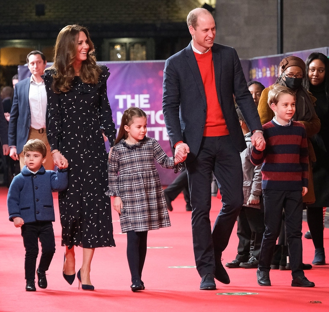 La princesse Kate est confrontée à un dilemme et s'inquiète du sort de ses trois enfants - Photo 2.