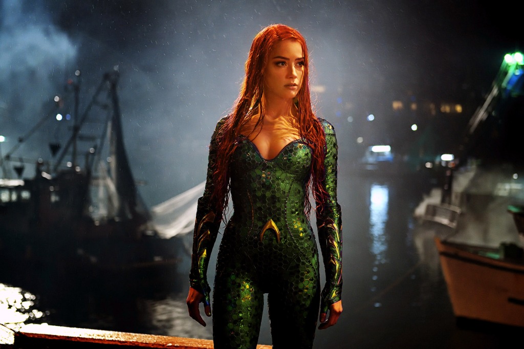 In the midst of the trillion-dollar lawsuit against Johnny Depp, the number of spectators signing off Amber Heard from Aquaman 2 increased to a huge number - Photo 4.