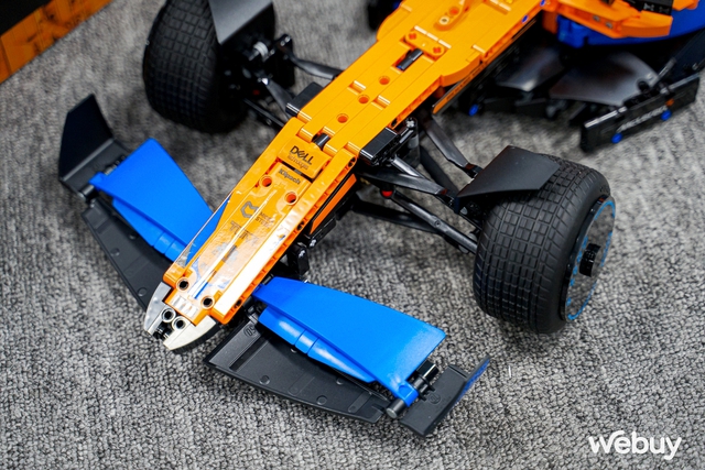 Lần đầu chơi LEGO 1432 mảnh: Mất 10 tiếng mới ghép xong, thành hình xe đua F1 McLaren chân thật từng chi tiết - Ảnh 16.