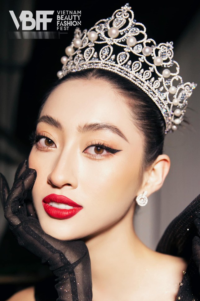 Top 3 Miss World VN 2019: Lương Thùy Linh - Kiều Loan được săn đón, Tường San một con vẫn đẹp mê hồn - Ảnh 5.