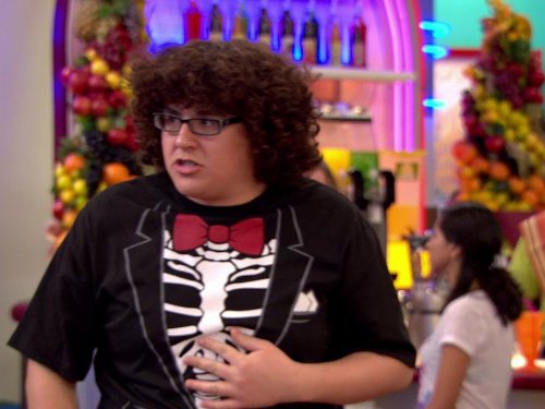 M&agrave;n lột x&aacute;c ấn tượng của sao nh&iacute; k&eacute;m sắc nhất Disney: Sự nghiệp ch&oacute;ng v&aacute;nh đổi lại cuộc sống xa hoa ở tuổi 30 - Ảnh 5.