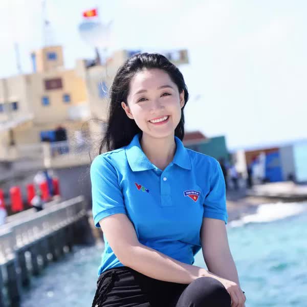 BTV Thu Ha - Ly Diary Vang Anh 16 years ago, how has her beauty changed now?  - Photo 2.