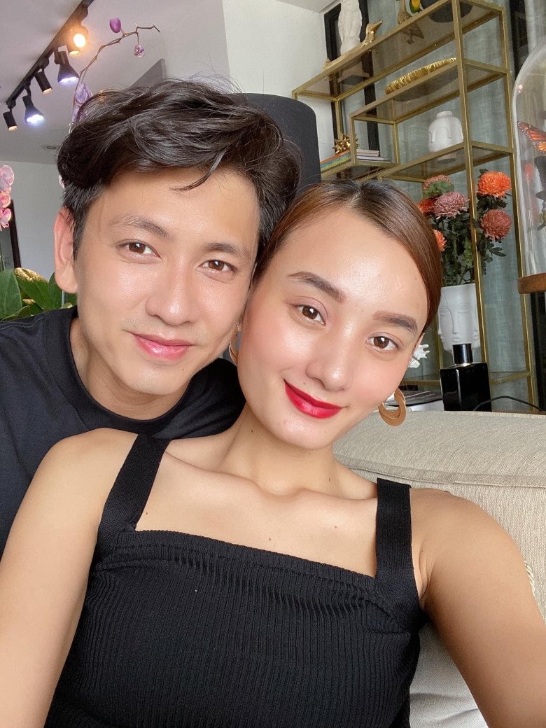 Ch&acirc;n d&agrave;i 1m84 từng nặng 40kg của l&agrave;ng mẫu Việt: Nhuận sắc nhờ tăng c&acirc;n, được chồng Việt Kiều cưng như b&agrave; ho&agrave;ng! - Ảnh 13.