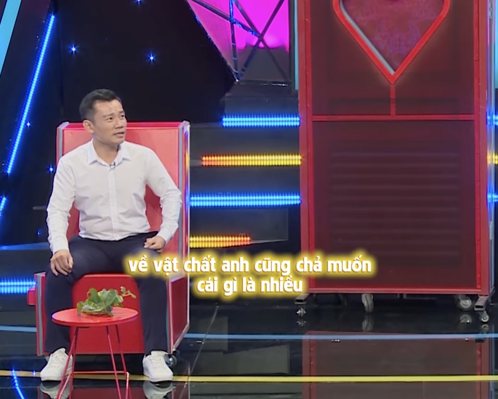 Nam chính vừa qua 30 thích an nhàn, hưởng thụ khiến netizen tranh luận: Còn trẻ nên phấn đấu! - Ảnh 2. Nam chính vừa qua 30 thích an nhàn, hưởng thụ khiến netizen tranh luận: Còn trẻ nên phấn đấu! - Ảnh 2.