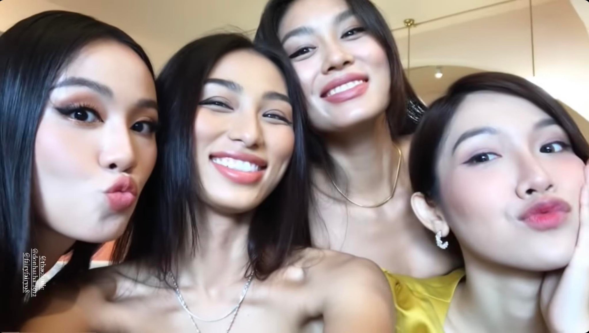 Khung hình hot nhất hôm nay: 4 thí sinh Miss Universe hội tụ, zoom cận sự xinh đẹp không tì vết - Ảnh 1.